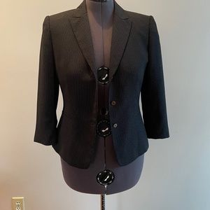 Tahari blazer